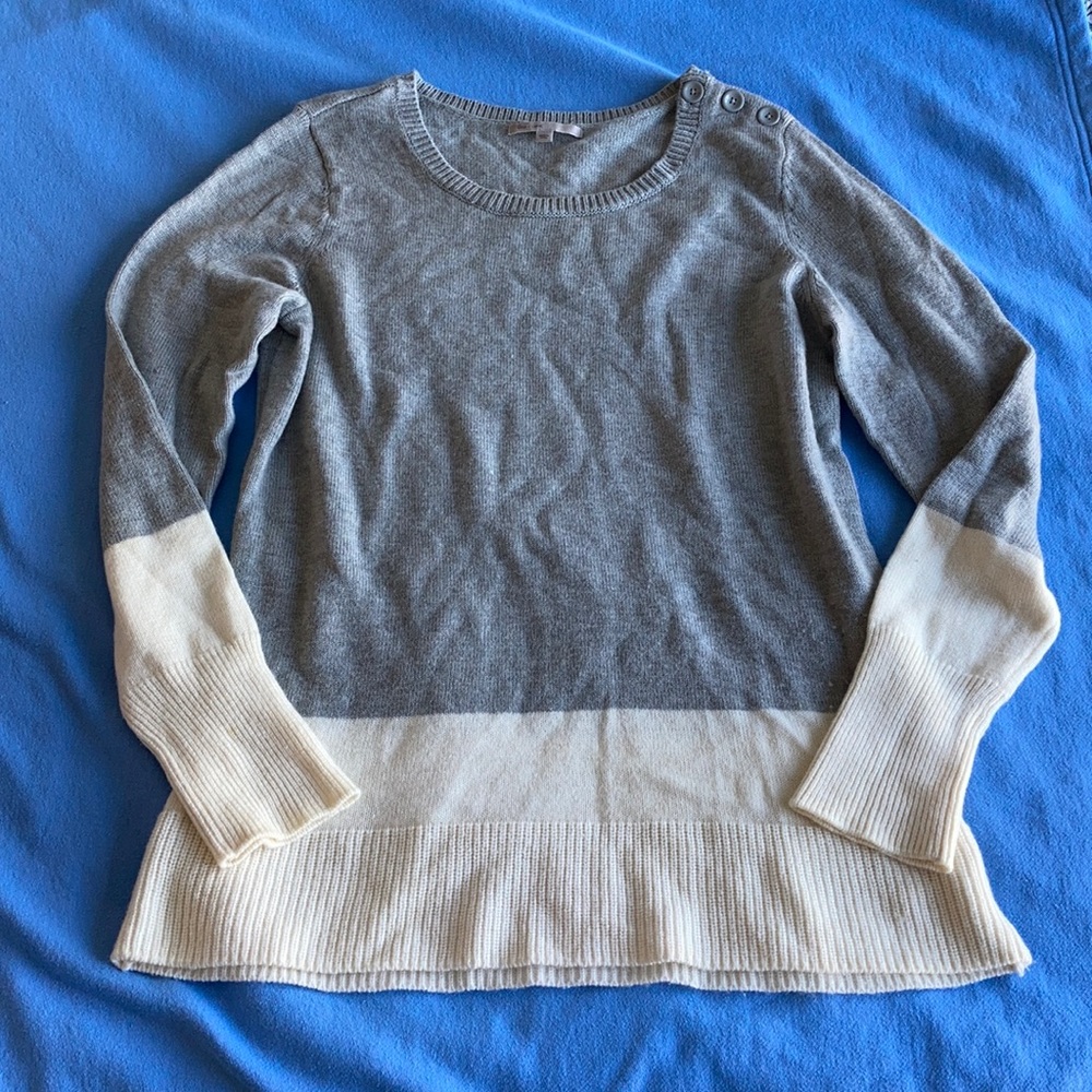 Super soft! Long fit gap sweater, Sz L